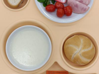 Posiłek na dzień 30.10.2025 roku - śniadanie dieta łatwostrawna bogatobiałkowa.