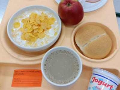 Posiłek na dzień 20.11.2025 roku - śniadanie dieta łatwostrawna bogatobiałkowa.