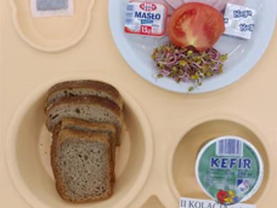 Posiłek na dzień 17.11.2025 roku - kolacja dieta cukrzycowa - dieta z ograniczeniem łatwo przyswajalnych węglowodanów.