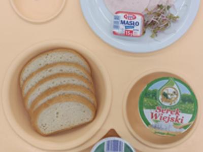 Posiłek na dzień 03.12.2025 roku - kolacja dieta łatwostrawna bogatobiałkowa.