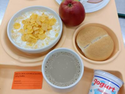 Posiłek na dzień 18.12.2025 roku - śniadanie dieta łatwostrawna bogatobiałkowa.