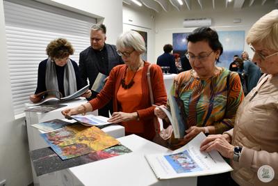 Wystawy i wernisaże w Galerii Leśnej oraz Kuźni Kultury "Dawna Kaplica"