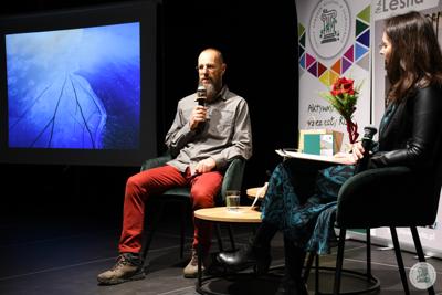 Wystawy i wernisaże w Galerii Leśnej oraz Kuźni Kultury "Dawna Kaplica"