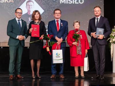 Witold Lubowiecki - dyrektor Gminny Ośrodek Kultury w Stawigudzie został odznaczony Honorową Odznaką