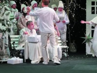 SPEKTAKL ,,DZIEWCZYNA W OKNIE" 10.12.2025 r.  wyjazd zorganizowany dla Seniorów z gm. Stawiguda