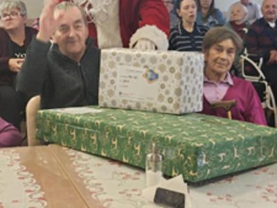 akcja Listy  -  Fundacja Święty Mikołaj dla Seniora