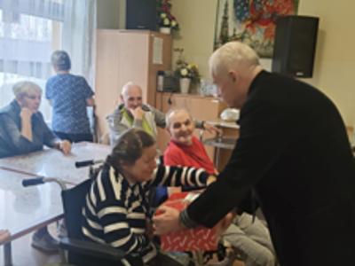 akcja Listy  -  Fundacja Święty Mikołaj dla Seniora