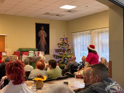 akcja Listy  -  Fundacja Święty Mikołaj dla Seniora