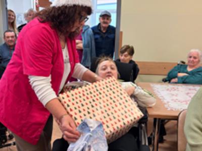 akcja Listy  -  Fundacja Święty Mikołaj dla Seniora