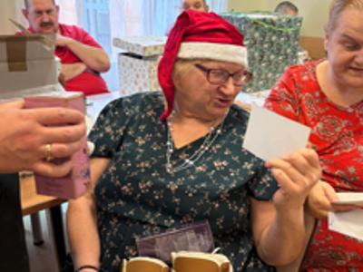 akcja Listy  -  Fundacja Święty Mikołaj dla Seniora