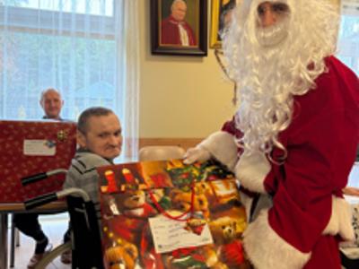 akcja Listy  -  Fundacja Święty Mikołaj dla Seniora