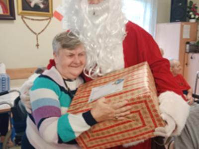 akcja Listy  -  Fundacja Święty Mikołaj dla Seniora