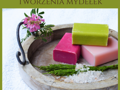 grafika informująca Warsztaty tworzenia mydełek, na obrazku mydełka na ozdobnej tacy