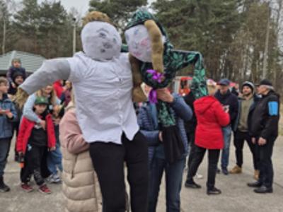 Międzypokoleniowe Powitanie Wiosny foto7
