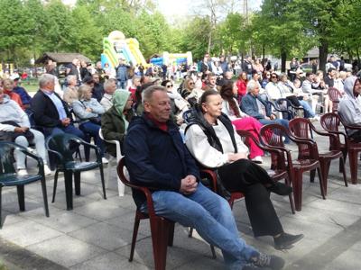 Majówka nad Jeziorem Wielewskim