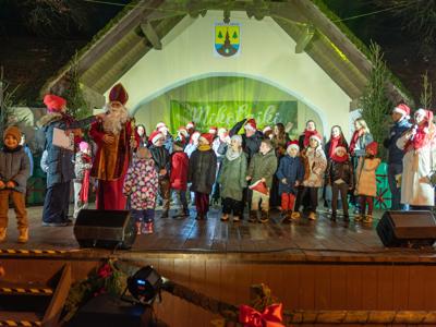 Mikołajki nad Jeziorem Wielewskim