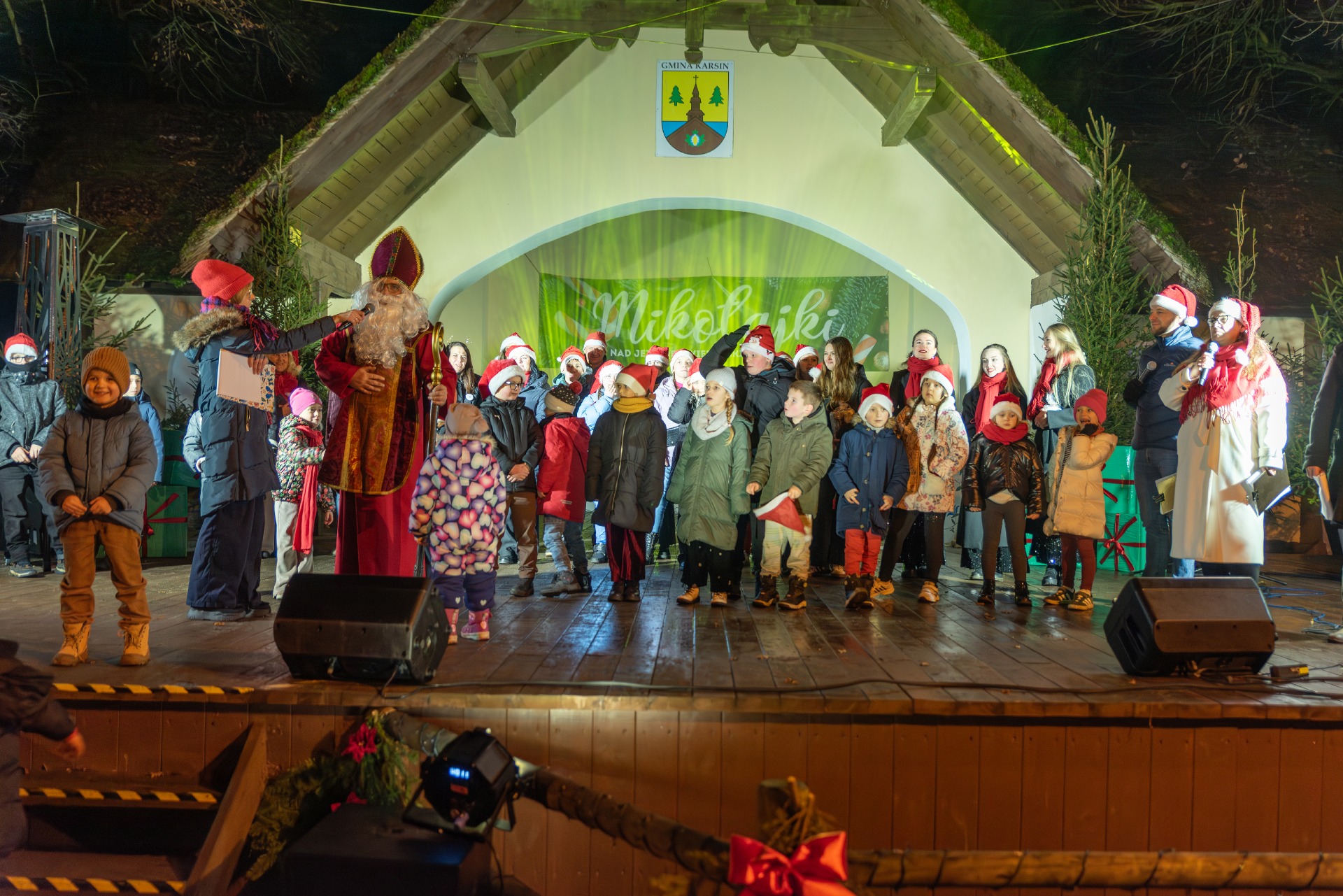 Mikołajki nad Jeziorem Wielewskim