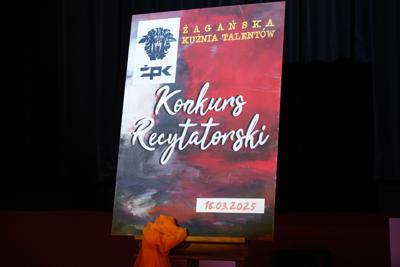 Plakat Żagańskiej Kuźni Talentów z napisem : "Konkurs Recytatorski".