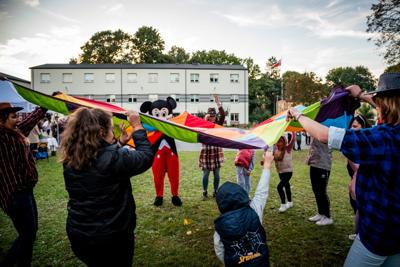 Zdjęcia z pikniku zorganizowanego z okazji obchodów 15 - lecia Stowarzyszenia 