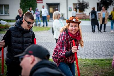 Zdjęcia z pikniku zorganizowanego z okazji obchodów 15 - lecia Stowarzyszenia 