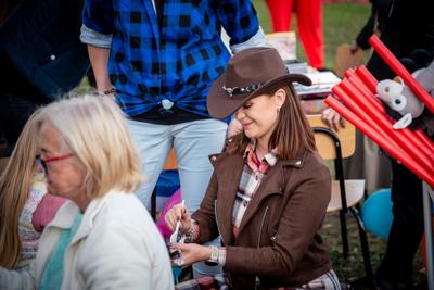 Zdjęcia z pikniku zorganizowanego z okazji obchodów 15 - lecia Stowarzyszenia 