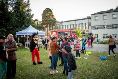 Zdjęcia z pikniku zorganizowanego z okazji obchodów 15 - lecia Stowarzyszenia 
