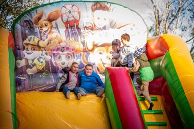 Zdjęcia z pikniku zorganizowanego z okazji obchodów 15 - lecia Stowarzyszenia 