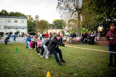 Zdjęcia z pikniku zorganizowanego z okazji obchodów 15 - lecia Stowarzyszenia 