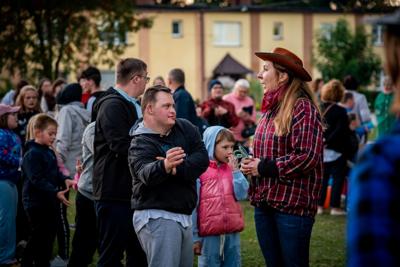 Zdjęcia z pikniku zorganizowanego z okazji obchodów 15 - lecia Stowarzyszenia 