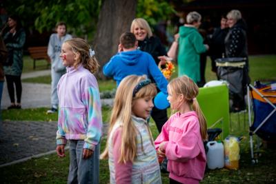 Zdjęcia z pikniku zorganizowanego z okazji obchodów 15 - lecia Stowarzyszenia 