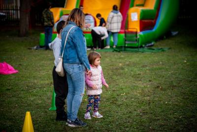 Zdjęcia z pikniku zorganizowanego z okazji obchodów 15 - lecia Stowarzyszenia 