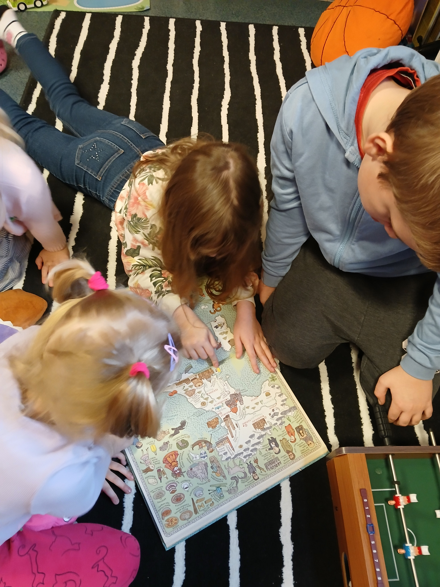 oglądamy mapę Włoch