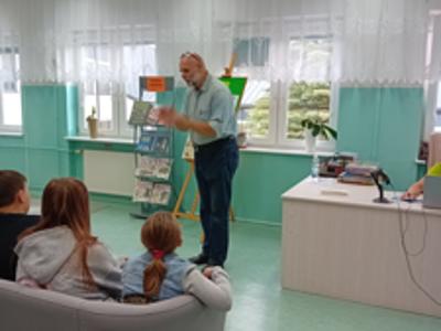 Kazimierz Szymeczko, autor ksiązek dla dzieci