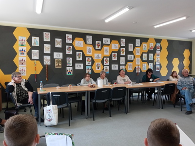 panie i pan z klubu seniora