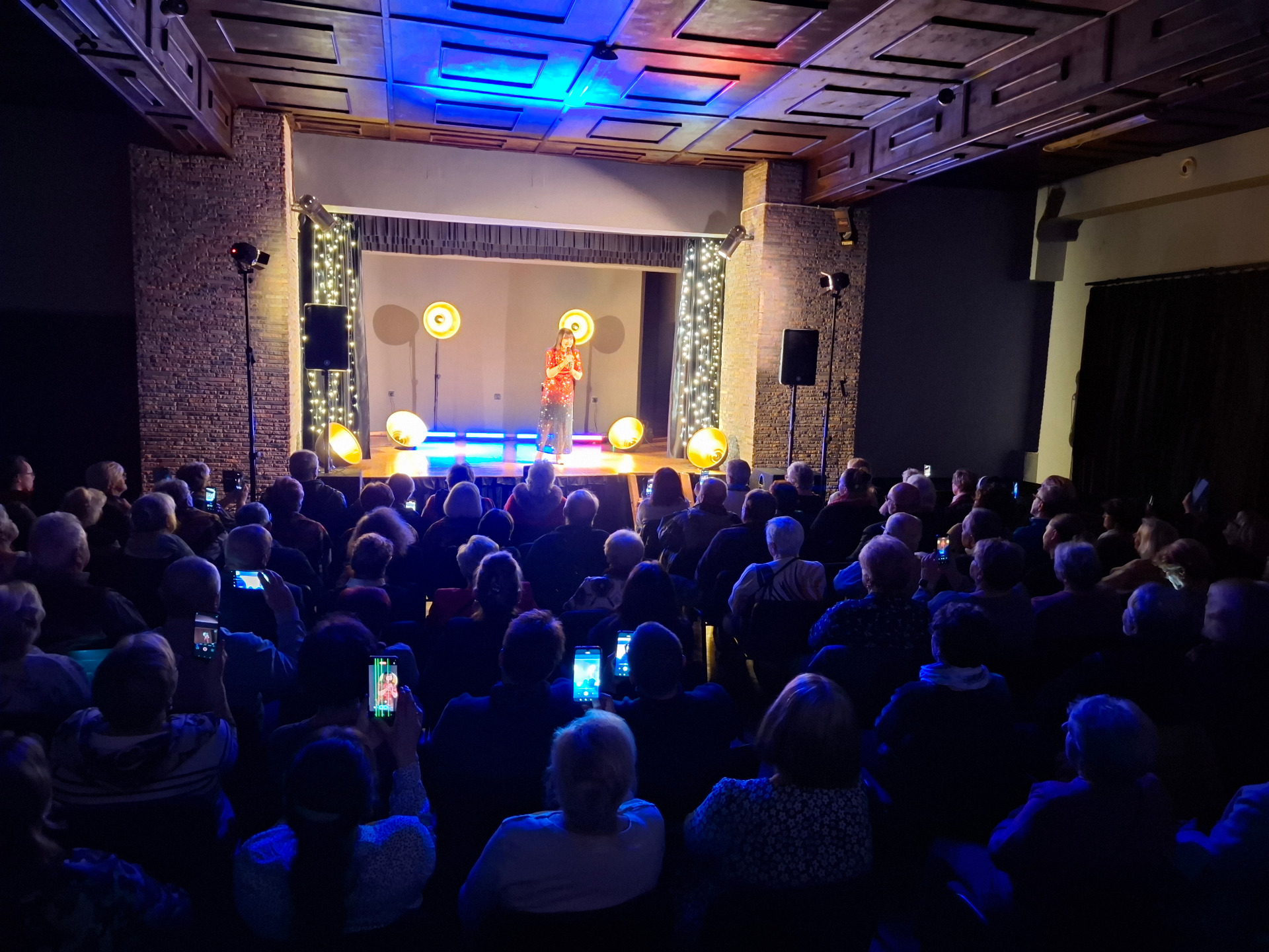 20251122_181216.jpg [1920x1440]