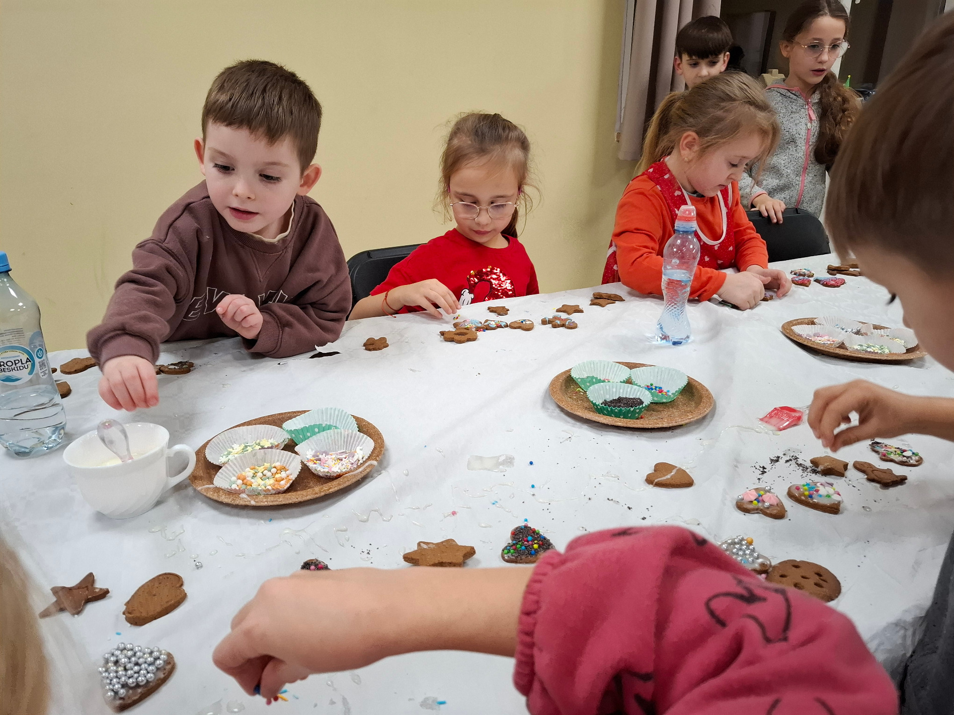 20251218_185254.jpg [1920x1440]