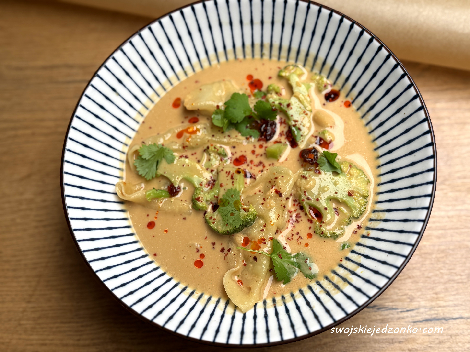 img_e9858.jpg [1920x1440]