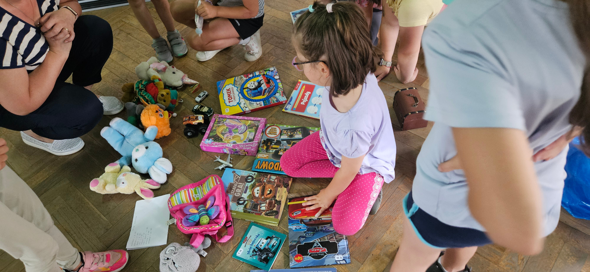 pchli_targ.jpg [1920x887]