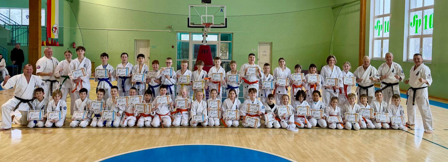 d59e58e6-4dc6-4eb9-a7f1-df19fee692ab.jpg [1560x564]