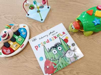Kolorowy potwór idzie do przedszkola