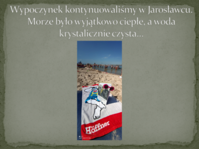 książka na plaży