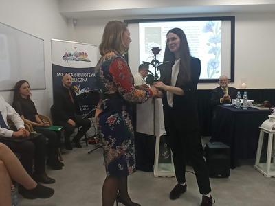 Podziękowania dla Zuzanny za recytację poezji