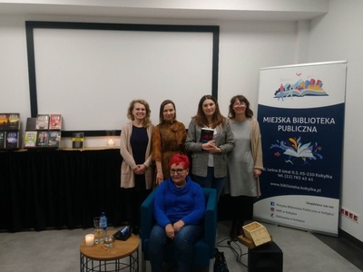Hanna Greń i pracownicy Biblioteki