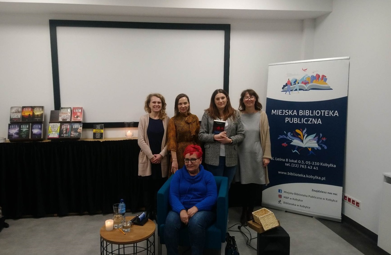 Hanna Greń i pracownicy Biblioteki