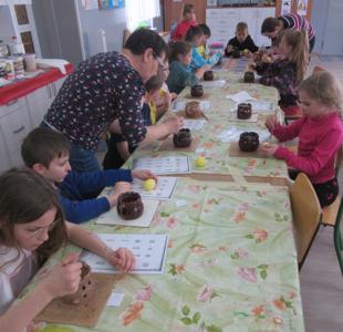 Przygotowania do Świąt Wielkanocnych w Świetlicy Socjoterapeutycznej „Dom”