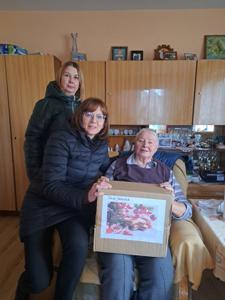 Paczki świąteczne dla rodzin z dziećmi, osobom samotnym i potrzebującym (grudzień 2023 r.)