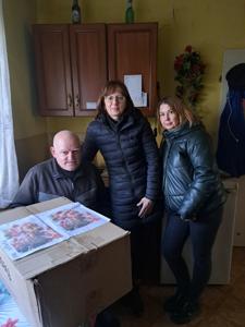 Paczki świąteczne dla rodzin z dziećmi, osobom samotnym i potrzebującym (grudzień 2023 r.)