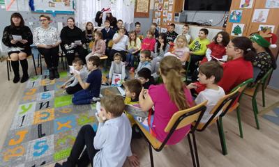 Kolędowanie w Świetlicy Socjoterapeutycznej „Dom” (19 grudnia 2023 r.)