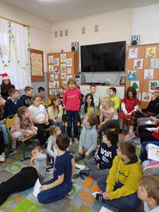 Kolędowanie w Świetlicy Socjoterapeutycznej „Dom” (19 grudnia 2023 r.)