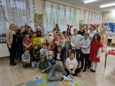 Kolędowanie w Świetlicy Socjoterapeutycznej „Dom” (19 grudnia 2023 r.)